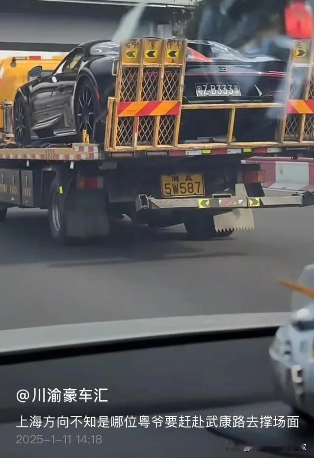 思密达来了，不惜奔赴千里，也要把豪车从广东拉去上海武康路撑场面，据说这样我们就爱