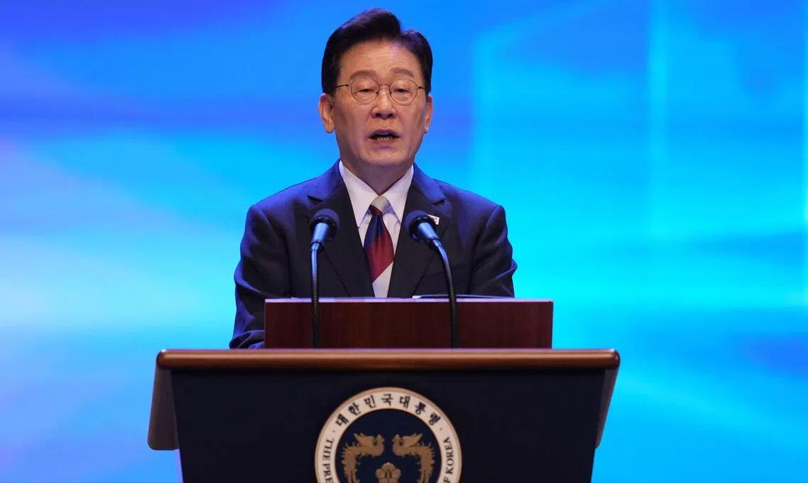 韩国总统李在明正式宣布。

8月30日，李在明宣布一项重大内阁改组，提名六个部门