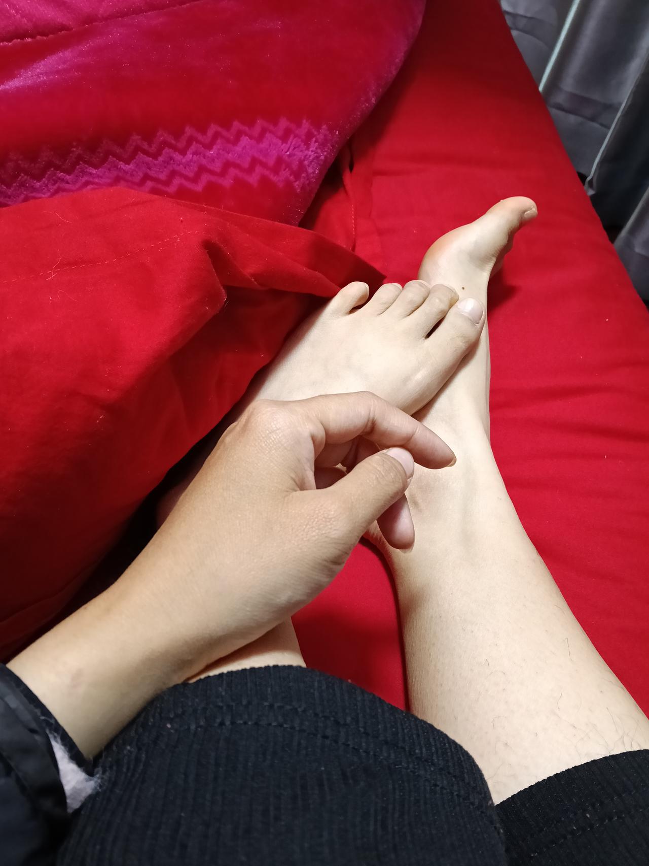 夜深人静，我只能自己一个人抑郁…婚姻到底给我带来了什么，实在是太痛苦了，怀不上孩