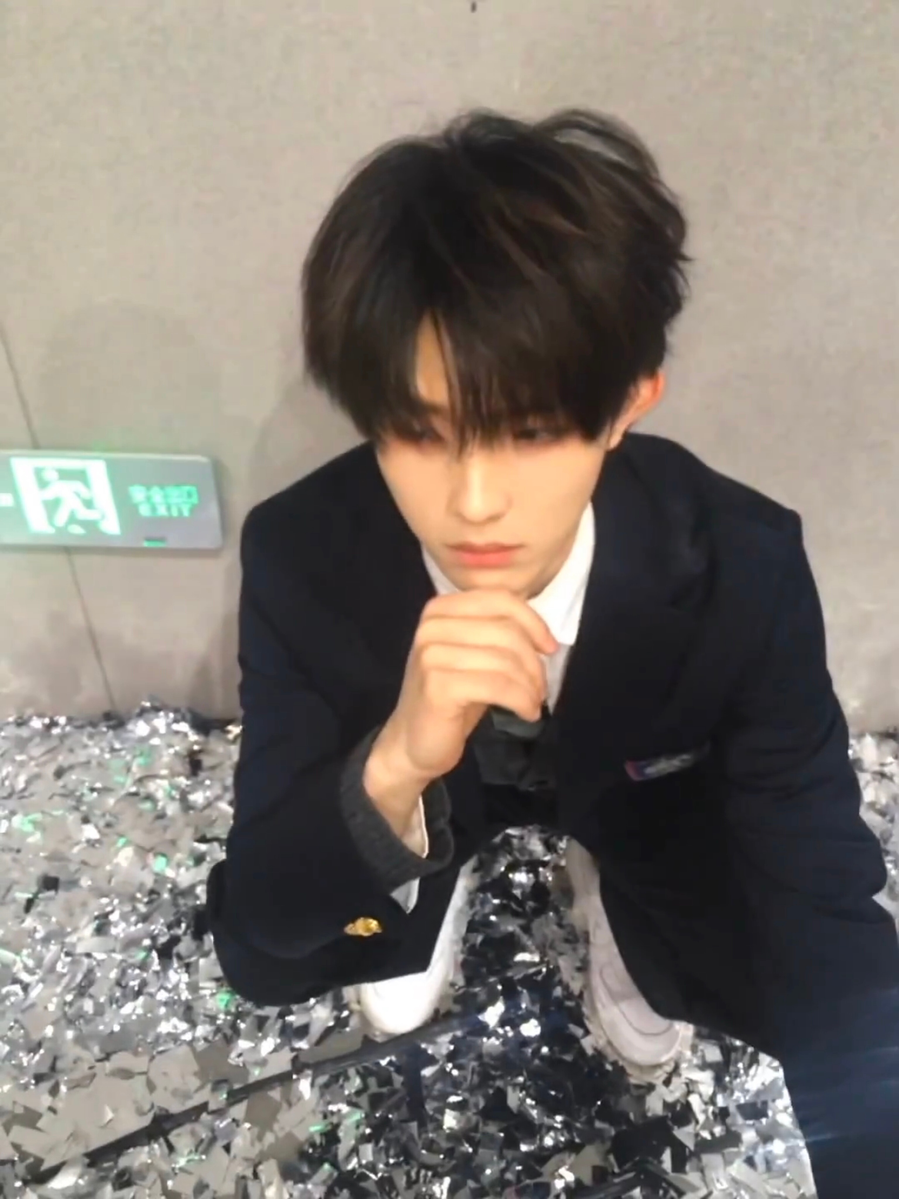 苏新皓又又又突然出现了