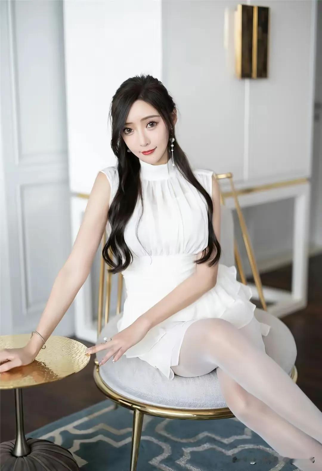 大美女瑶瑶，美丽白裙，天使下凡