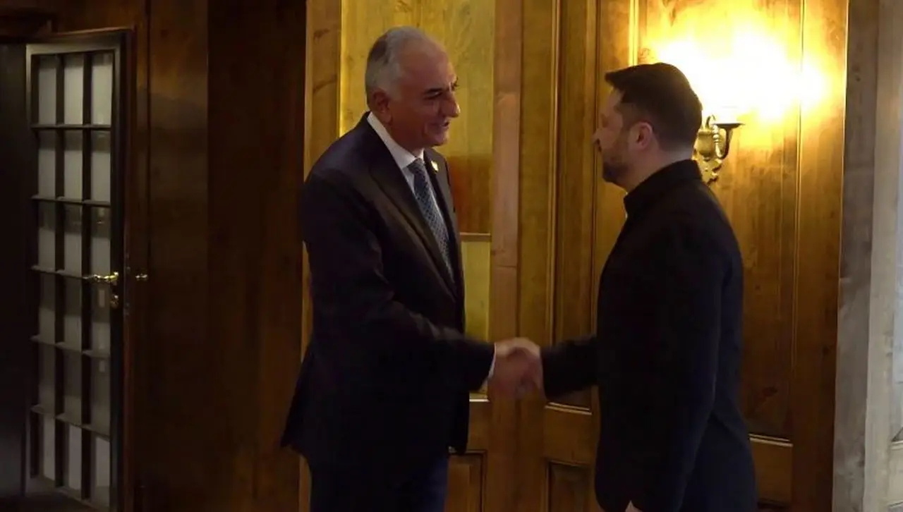 幂谈天下烽火问鼎计划 泽连斯基承诺向伊朗