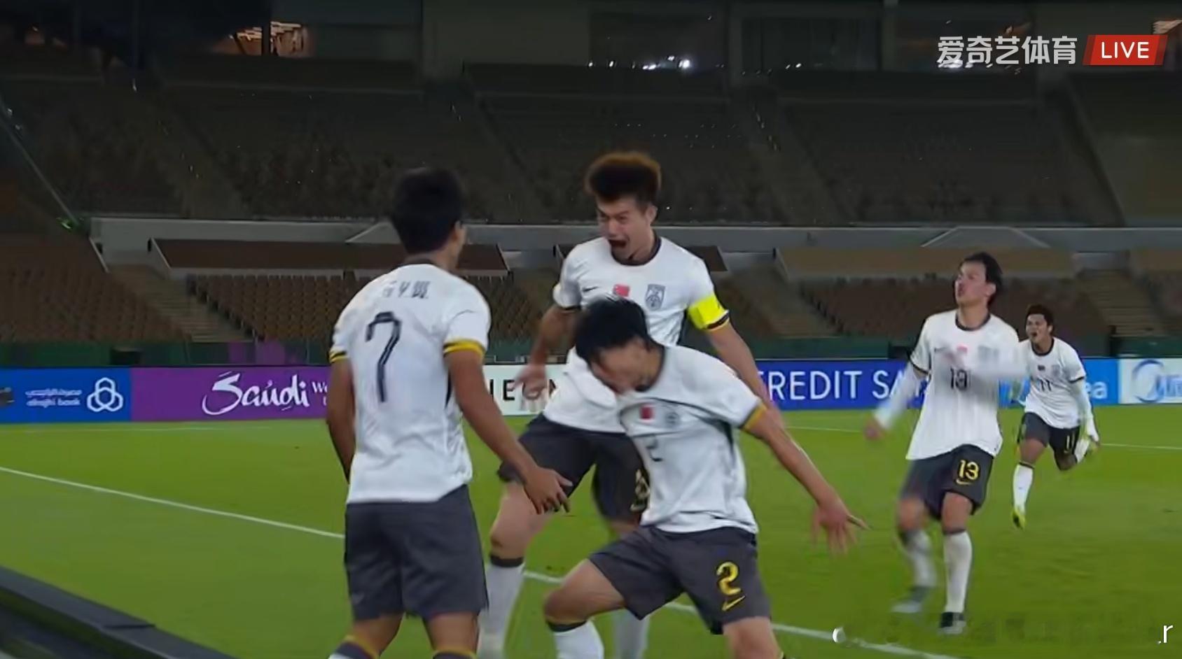 重庆C罗！！！！！！！向余望！！！！！！！！决赛！我们真™要来了！！！！！！！！