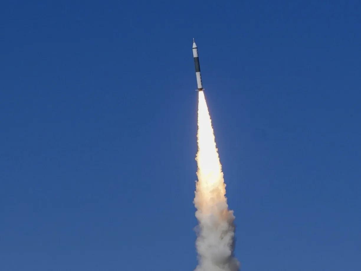 我国两大发射场同日发射成功！
9月17日，海南商业航天发射场，于8时32分，长征