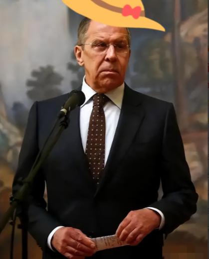 俄罗斯外长拉夫罗夫突然在公开场合抛出一句重磅话，说俄方愿意让中国、美国、英国、法