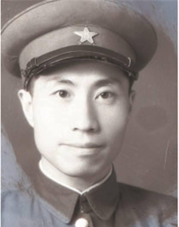 1950年，四野39军奉命由河南开拔经沈阳、从安东入朝作战。刚入朝，吴信泉军长万