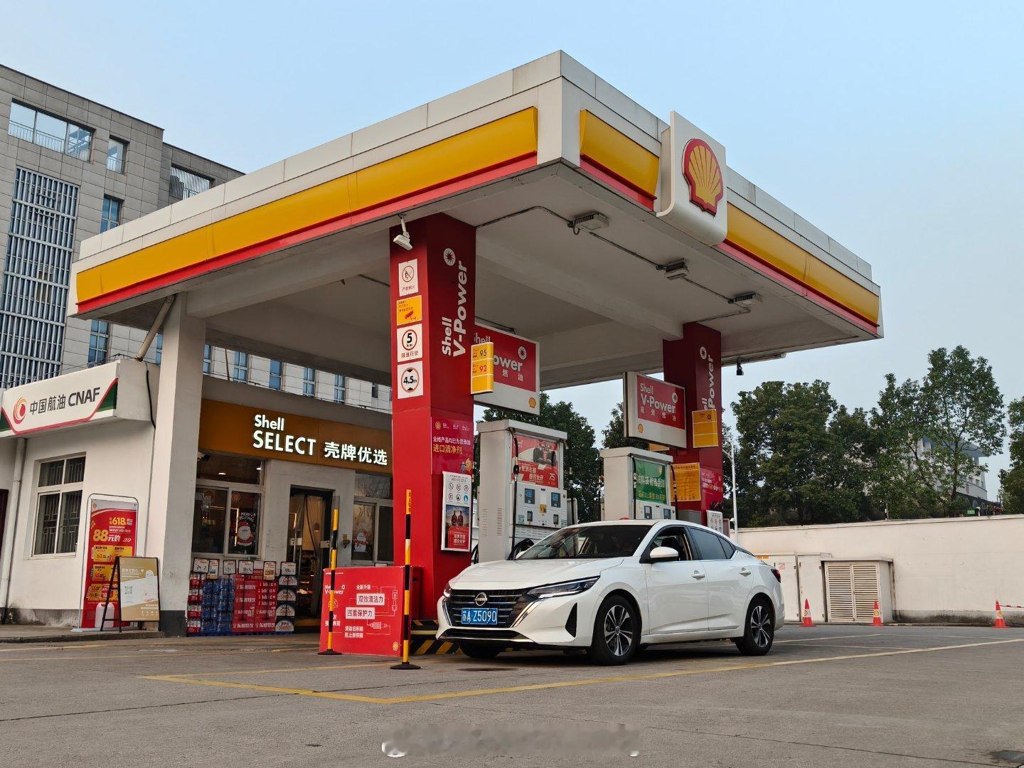 简单，基础，好用，实惠，招人喜欢。135马力真没有那么慢，但车况太差了巡航状态突