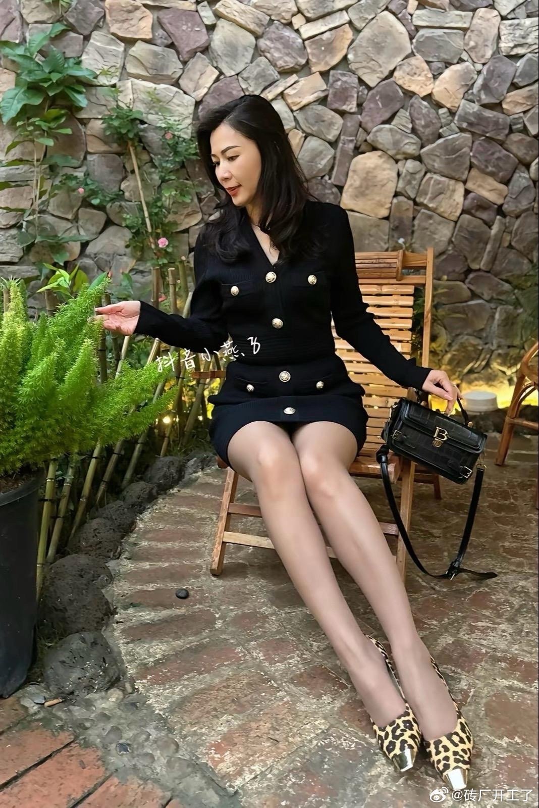 小燕子 ​​​