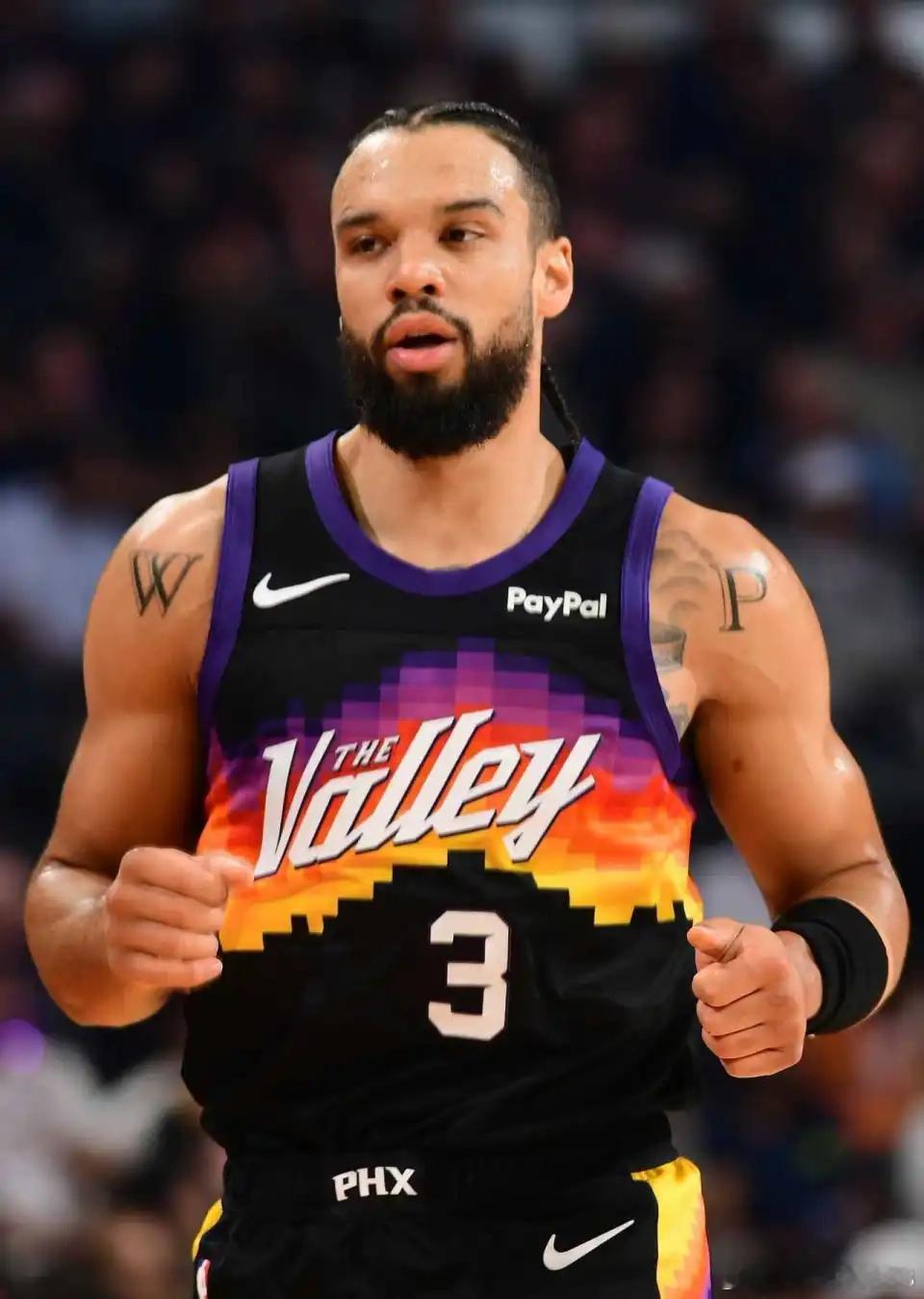 北京时间11月14日，NBA常规赛太阳主场对阵步行者，其中太阳是背靠背第二场。太