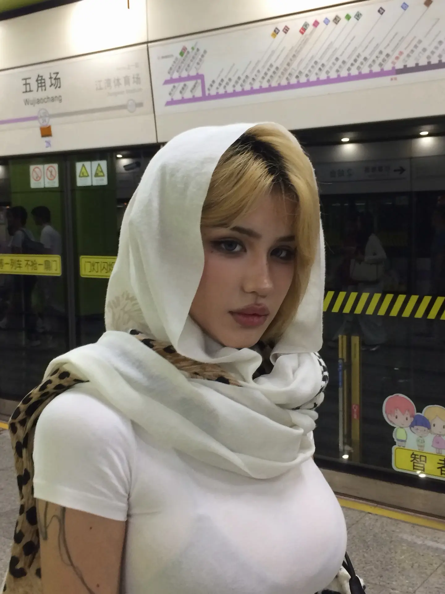 地铁ootd 地球人穿搭