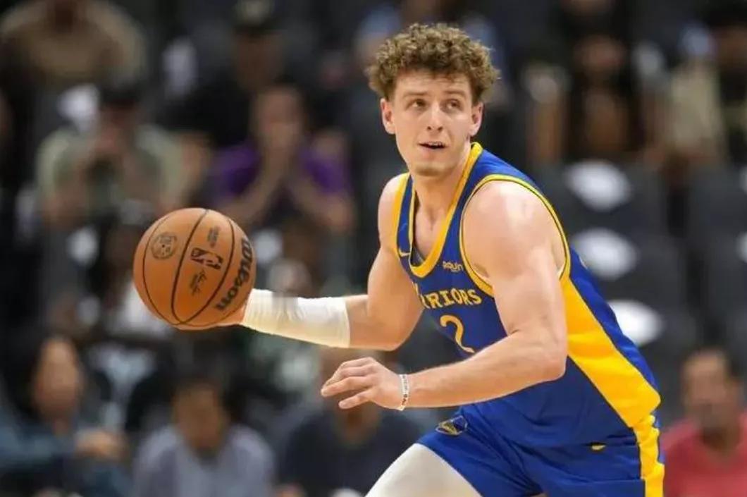 不可阻挡！NBA夏联，勇士（92分）轻取公牛（82分）五战五胜，重点球员，表现出