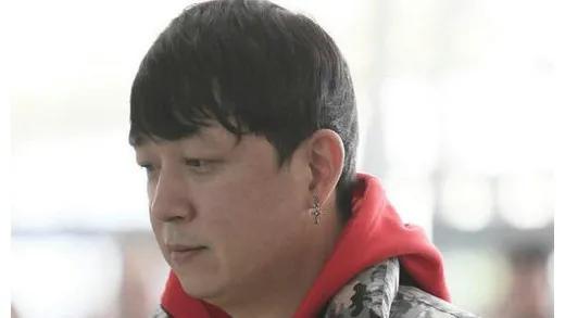 #演员演技和颜值哪个更重要# 你说他没颜值吗？你说他没演技吗？关于现在发胖的他，