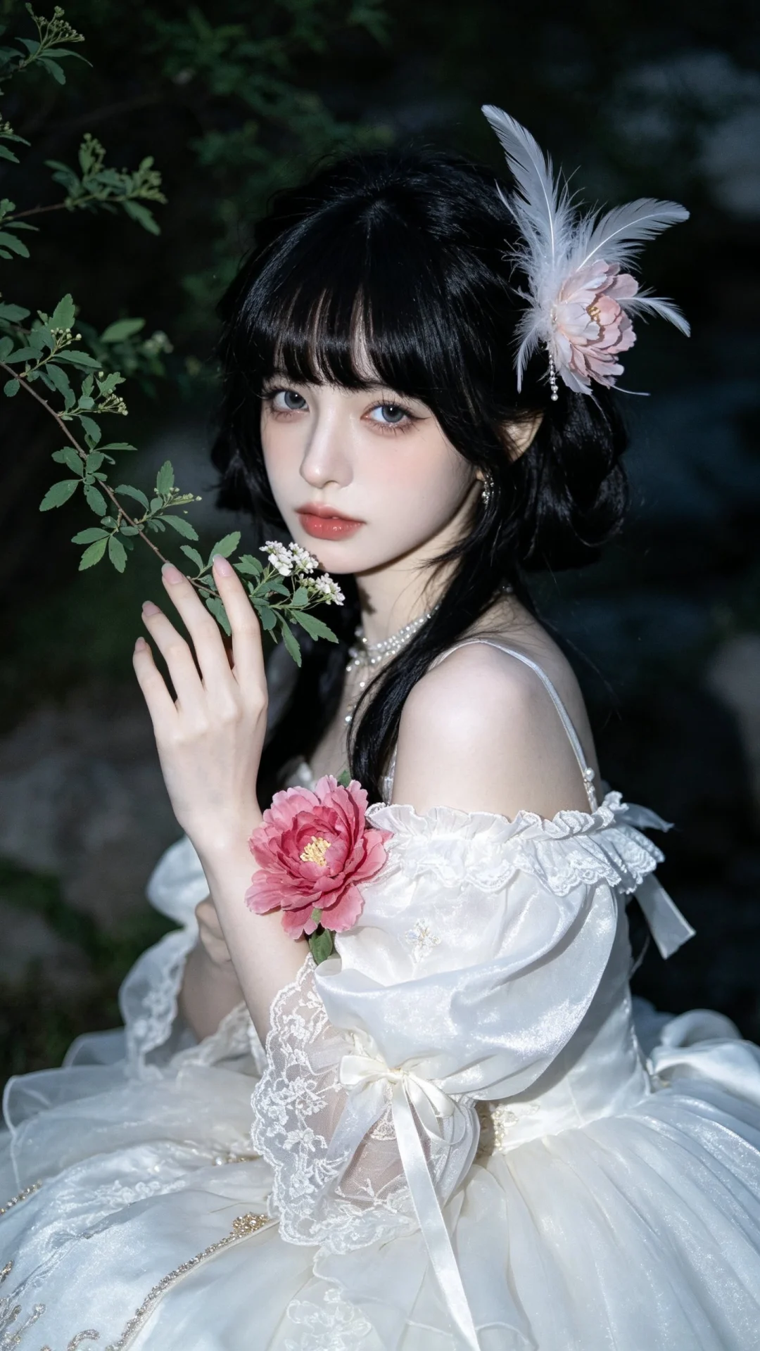 欧美绝美少女、半身侧脸特写、微微暗色系、艺术感，韩风，氛围感女头，滤镜...