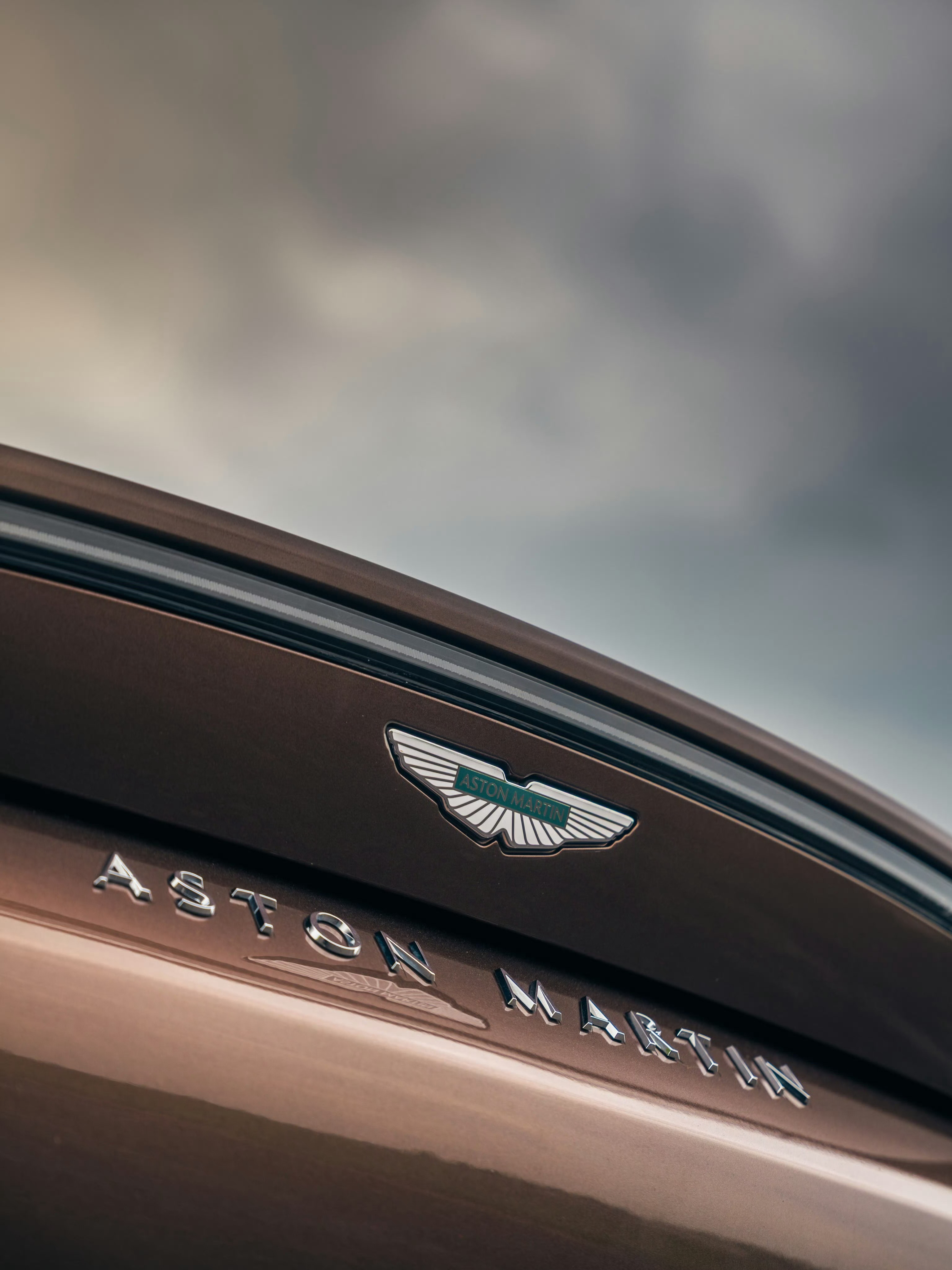 阿斯顿·马丁 Vantage V8    