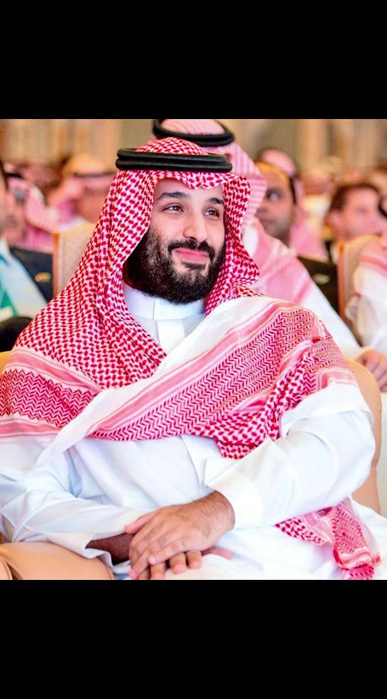 沙特阿拉伯正在与众不同。
体育方面：让世界惊叹。
在科技上：引领未来。
工业领域