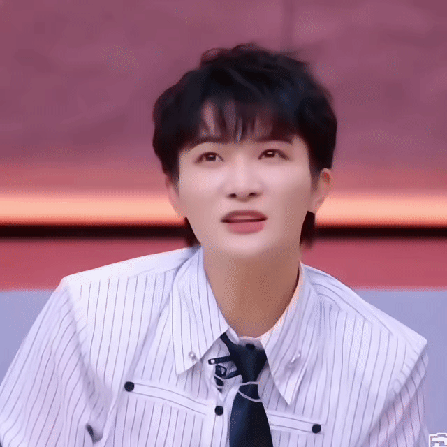 周深 ✨风雨同周深情不移 ✨周深2025深深的巡回演唱会 【小圈跟米子们说晚安啦