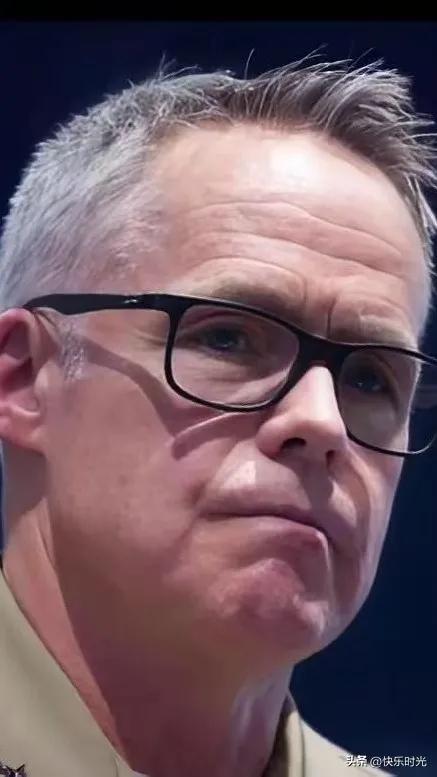 美伊战争第四天，没想到美国海军情报局局长却对中国说了这样一番话！

彭博社3月3