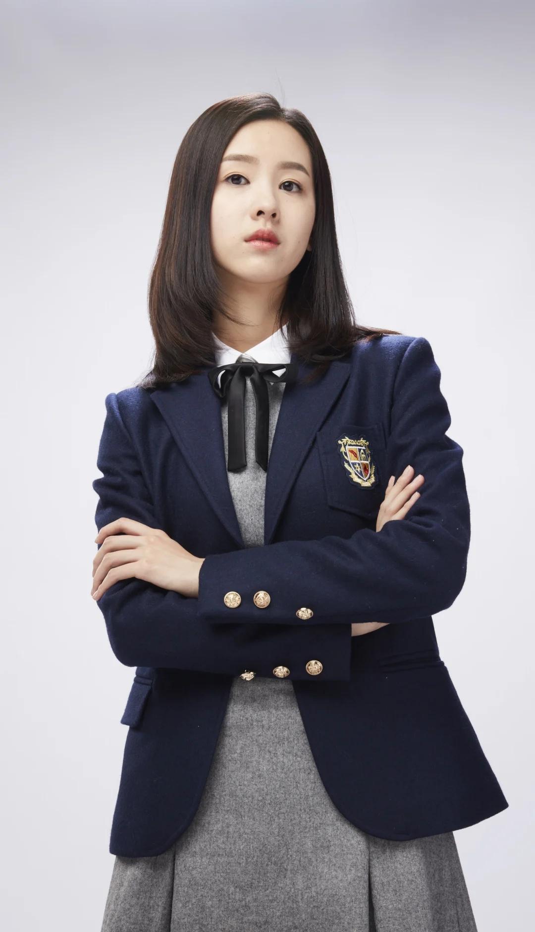 陈都灵绝美定妆照，每张都是壁纸
陈都灵定妆照 陈都灵生图 陈都灵绝美生图