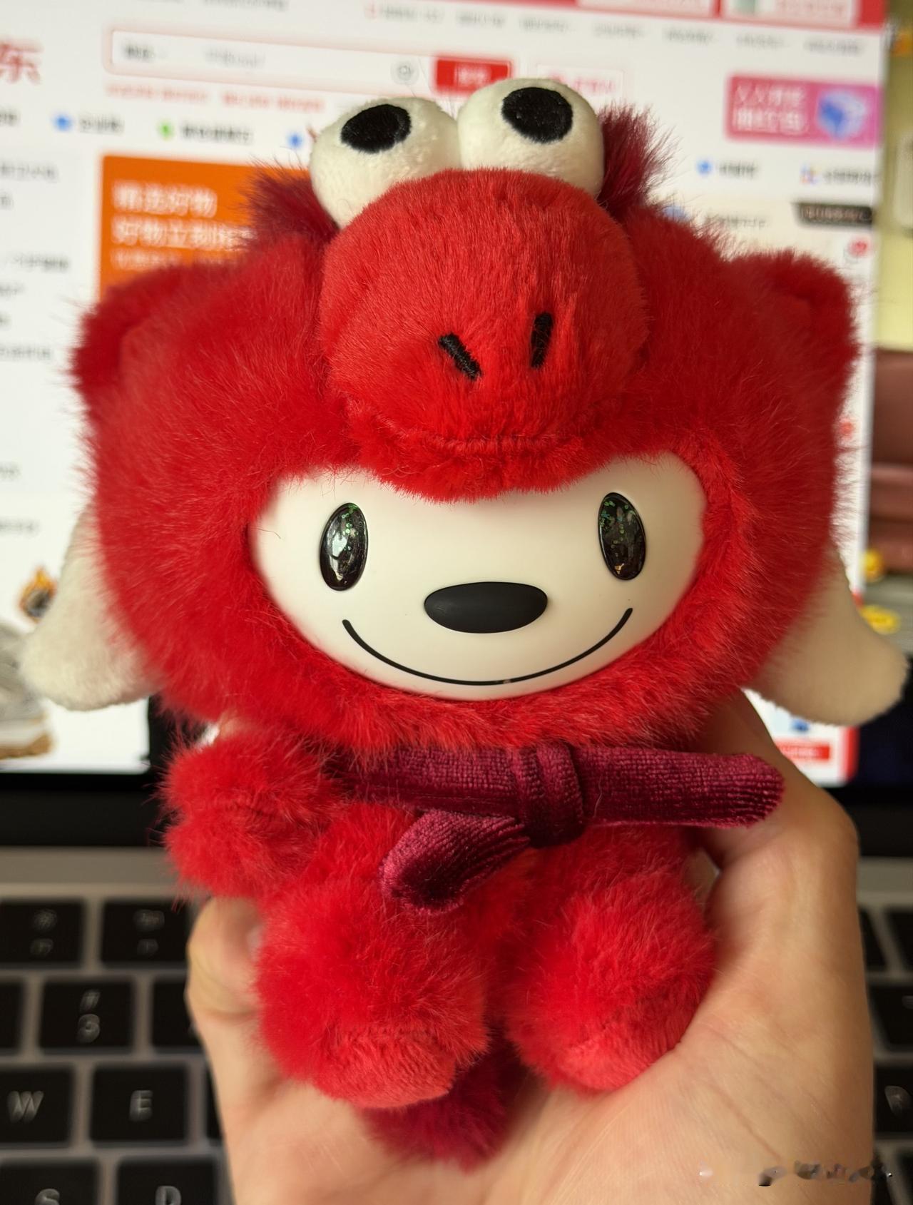 京东马年JOY公仔出炉了，喜庆又可爱，比la­b­u­bu好看多了[星星眼]