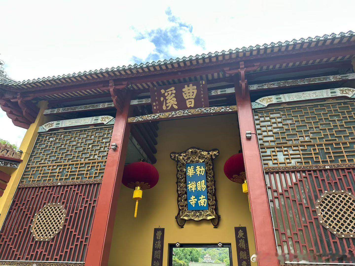 一花开五叶，结果自然成。有个故事是这样。说本来准备结婚的两人，因为变故不结了，且