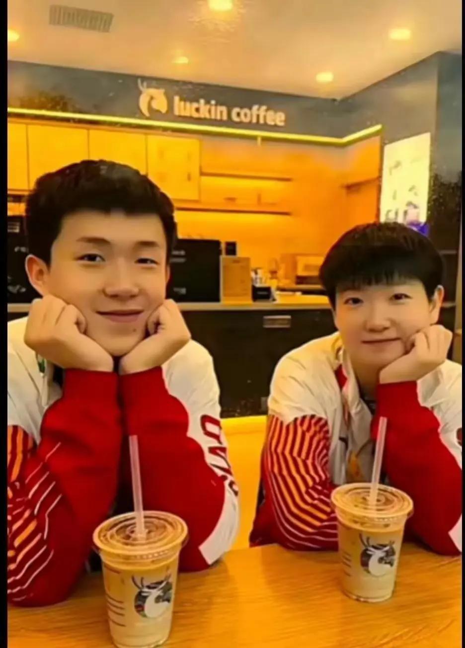 莎钦默契的顶端是巧合！
孙颖莎与王楚钦一连串巧合，
不必谈什么玄学，
是顶尖选手