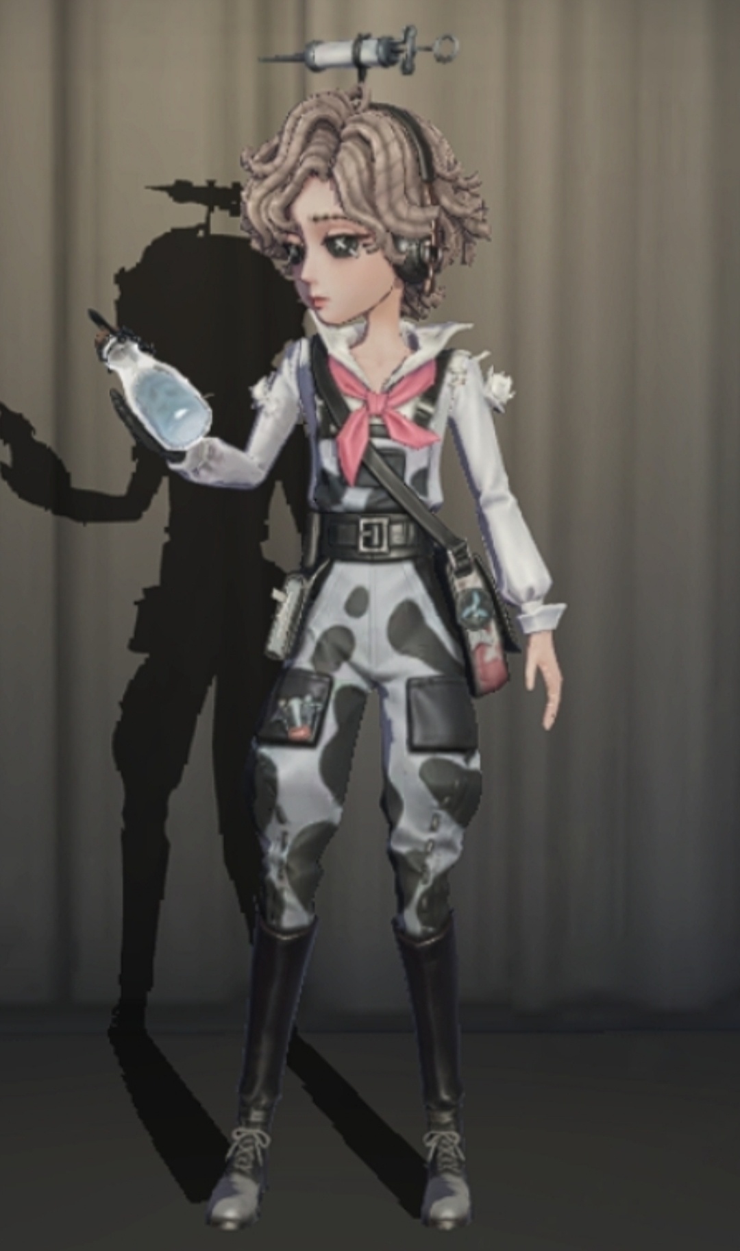 第五人格[超话]  温迪和艾玛都有小奶牛衣服哎[哇]🐄 