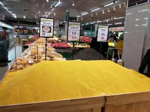 星光随笔「星光随笔」暖心启幕！郑亚萍带着对生活的坚守与热忱，郭德纲携人间烟火里的