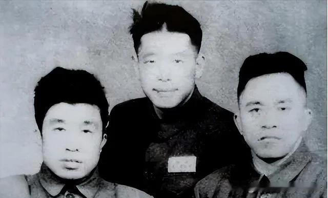 一户人家走出三位开国将领，这样的经历放在近代革命史里，都算得上少见的往事。很多人