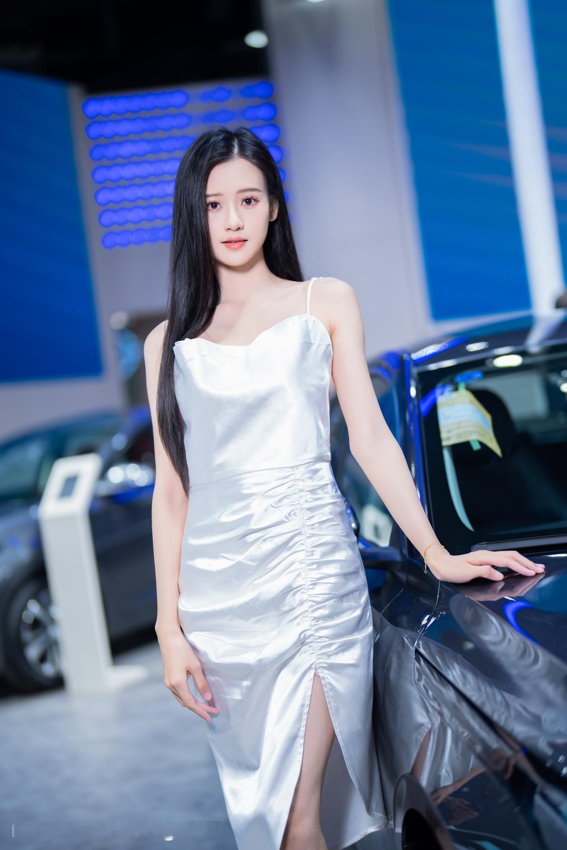 2025 五一广州车展想把图片带回家？请看置顶！出镜：晓晓摄影后期:聆听猎人抄送