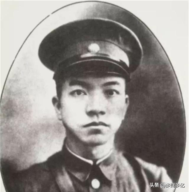 国民党上将当新中国副主席，有人不服？周总理一句话戳破真相！
 
国民党上将出任新