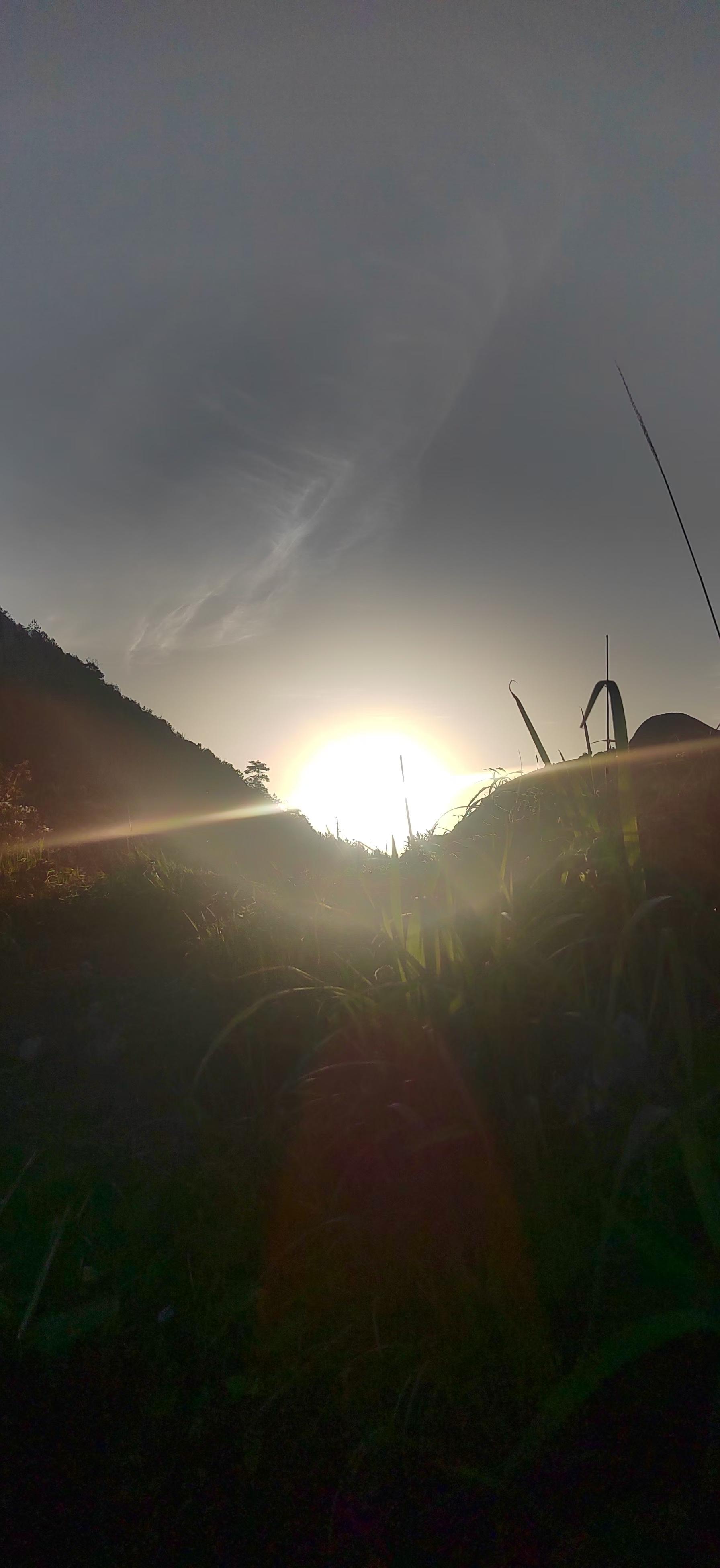 <p>致努力奋斗的人 爬山 风景 </p>