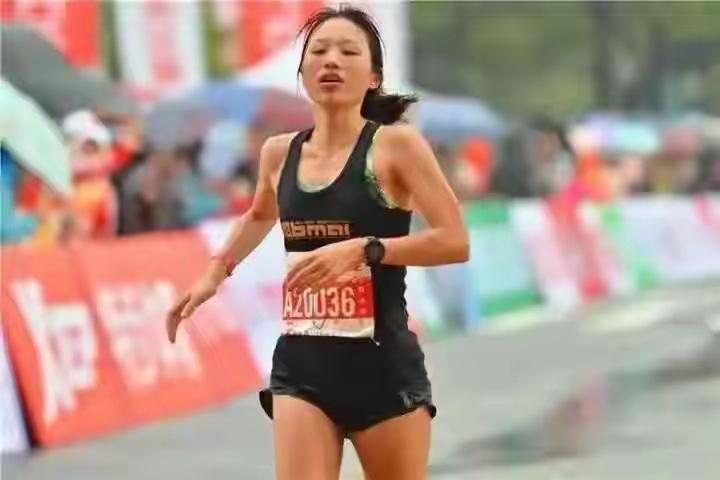 张水华护士这件事情应该是一个皆大欢喜的结局。
      张水华回归了自己最拿手