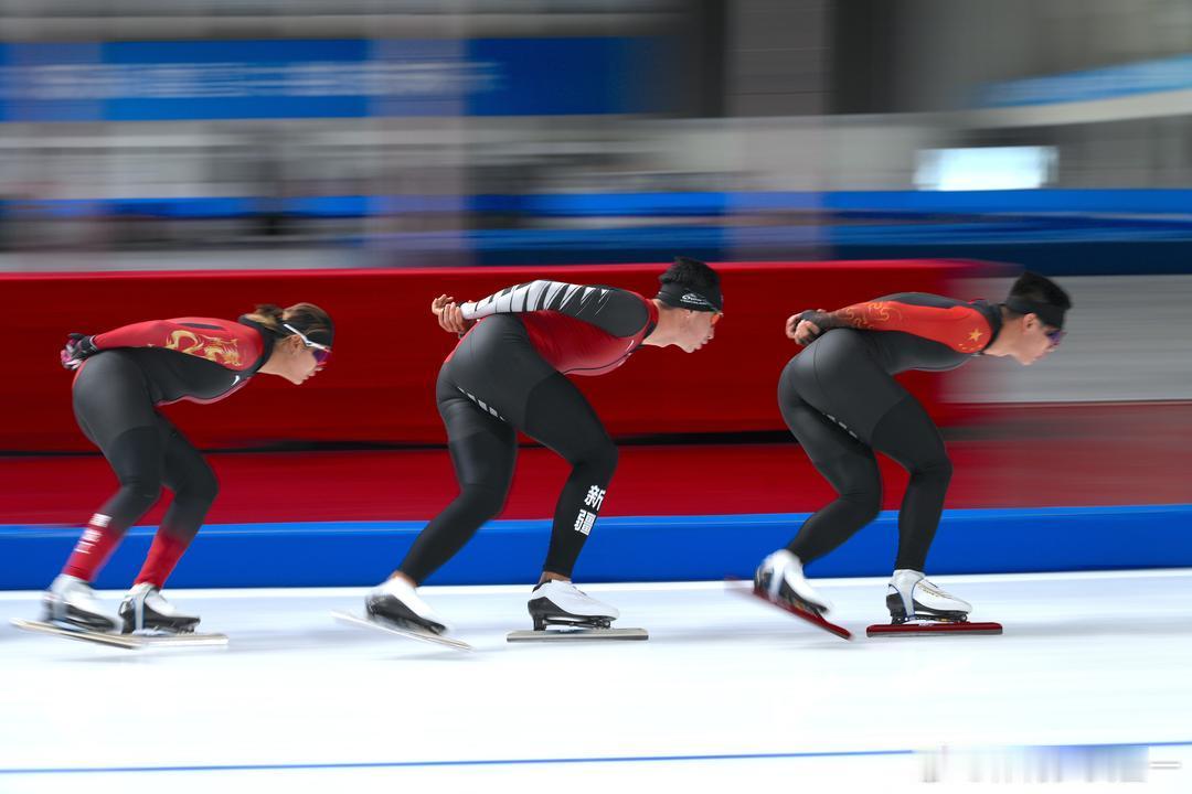 北京时间今日，中央广播电视总台举办2026米兰冬奥会融媒体传播服务方案发布活动。