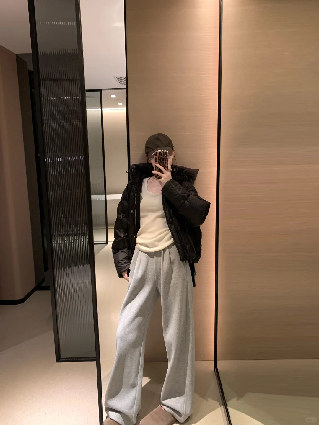 保暖还得是羽绒服~