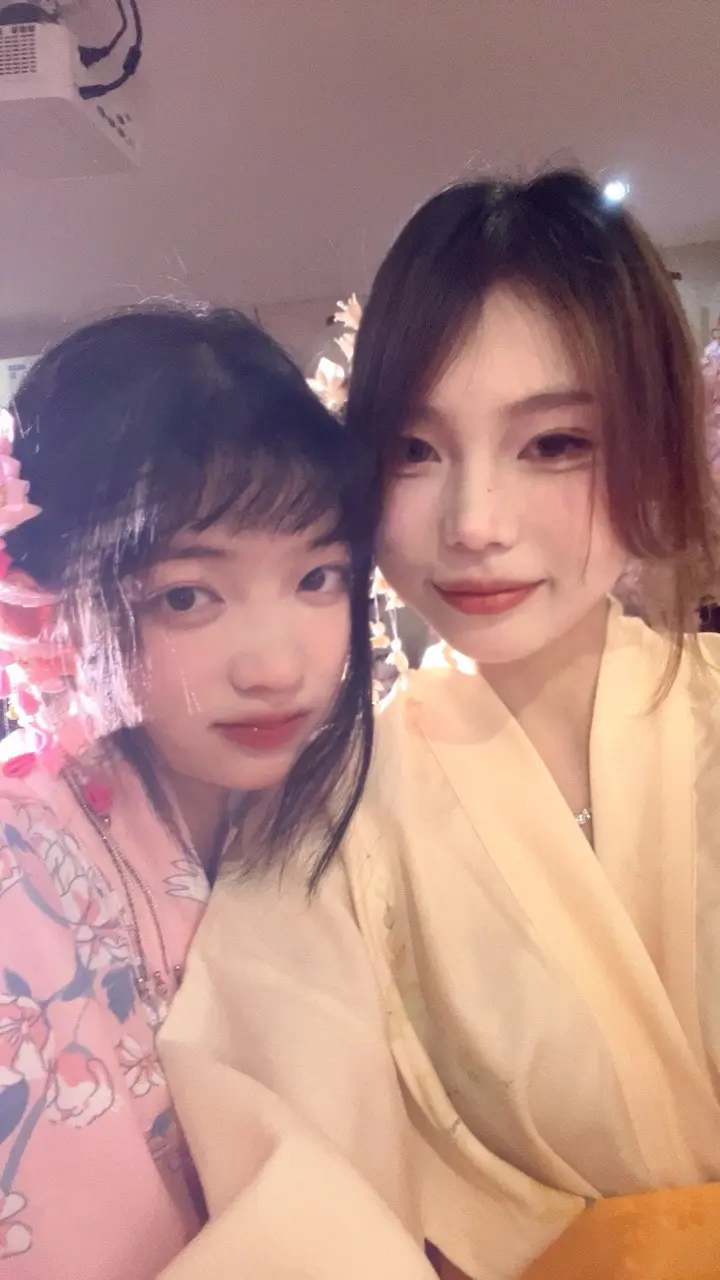 穿孙子衣服