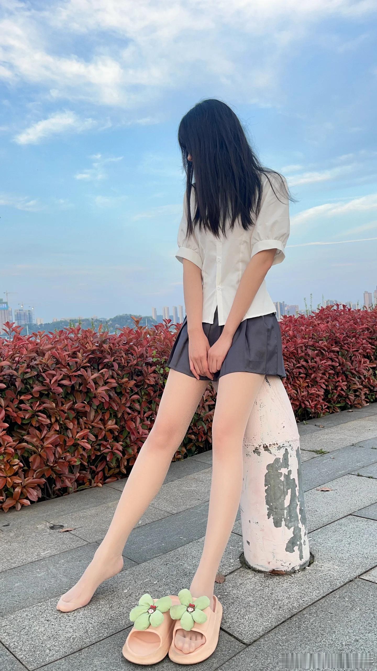 肉丝百褶裙，袜尖加固～ ​​​