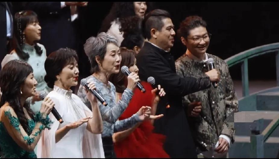 新白娘子传奇30年演唱会！
一个时代共同的回忆，dna里的旋律！一部好剧对每个人