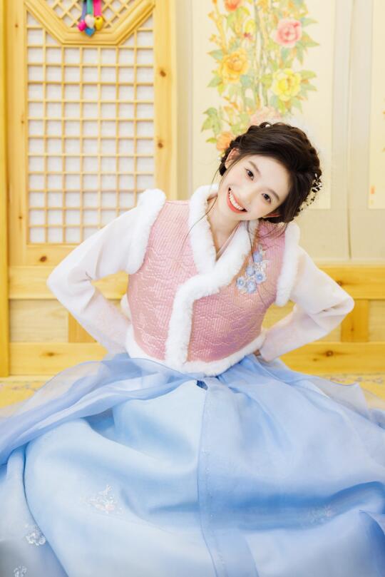 当然要去延吉拍一次暖暖的朝鲜服啦