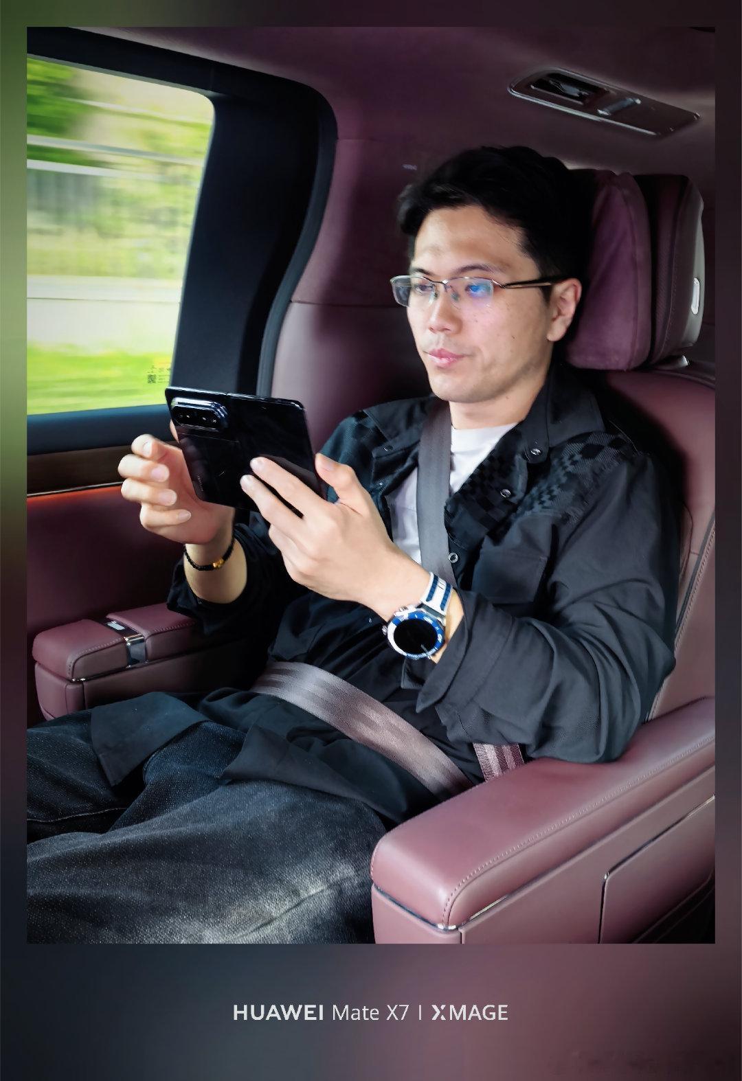 昨天拍大阔折，今天拍“大阔车”鸿蒙智行首款MPV智界V9真的太顶了，华为对于MP