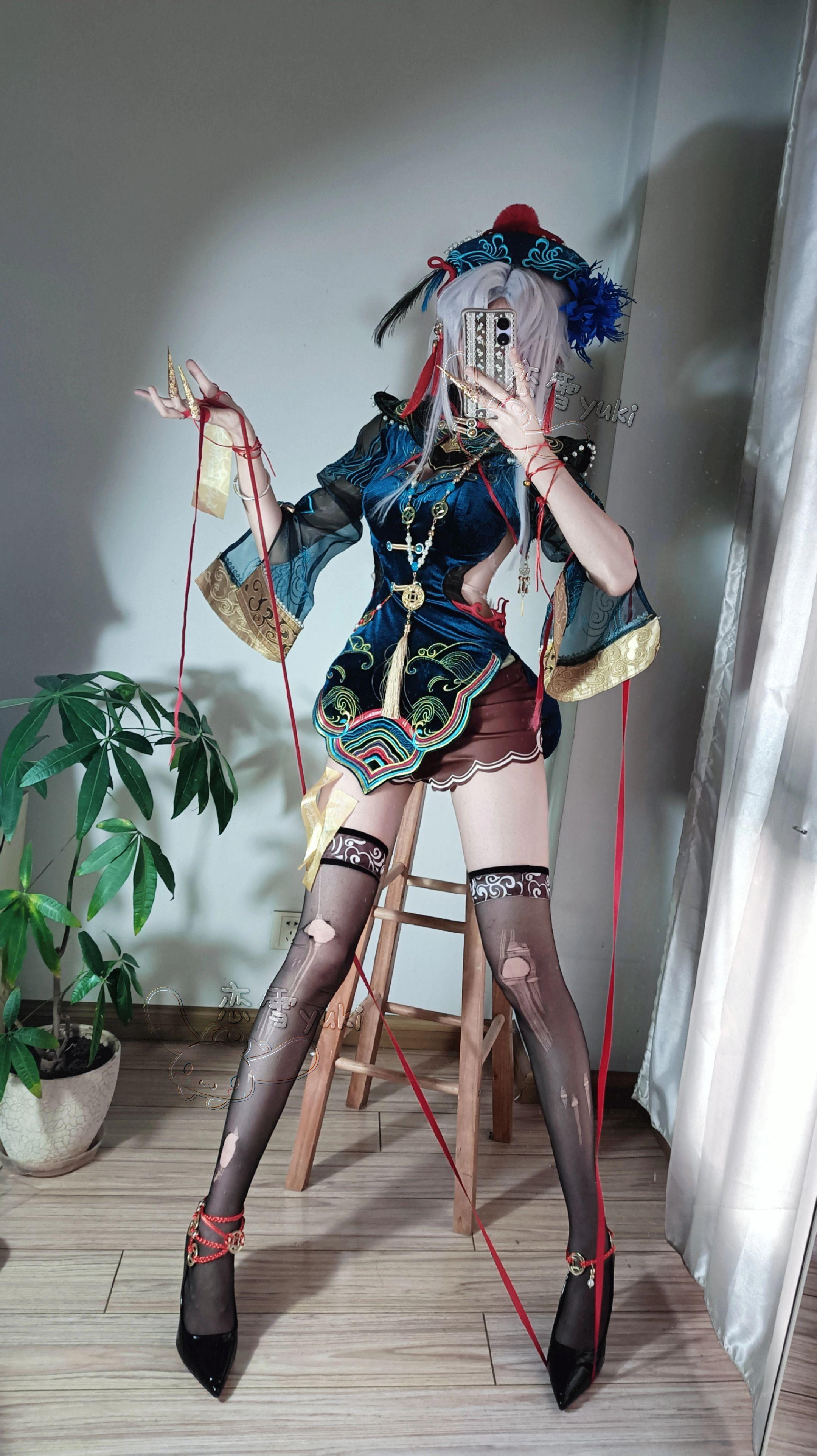 嗷！玉玲珑小僵尸