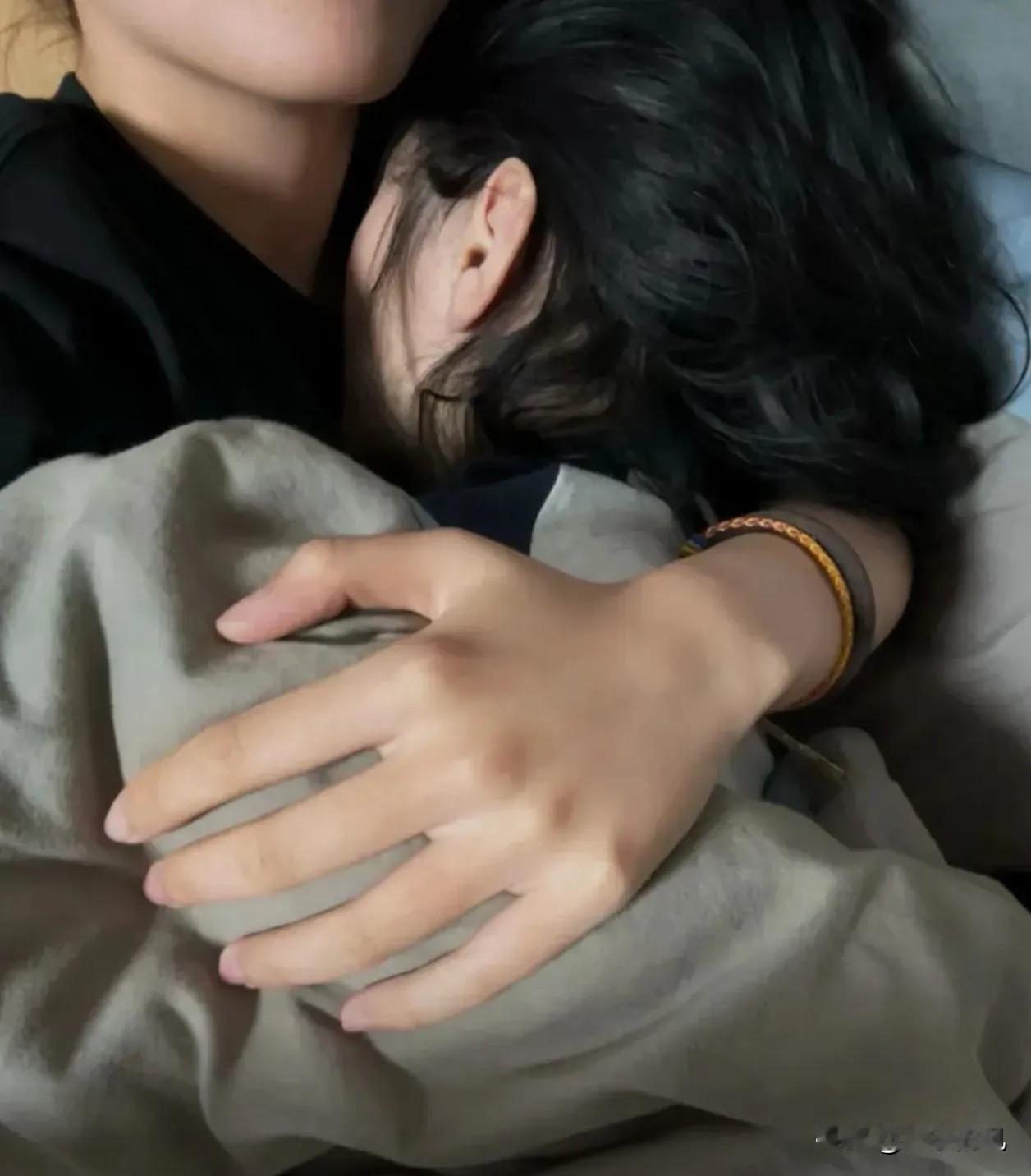 比如，可以这样说：“侬脑子进水了，那能讲这种话的？”或者说：“侬在讲点啥？脑袋瓜