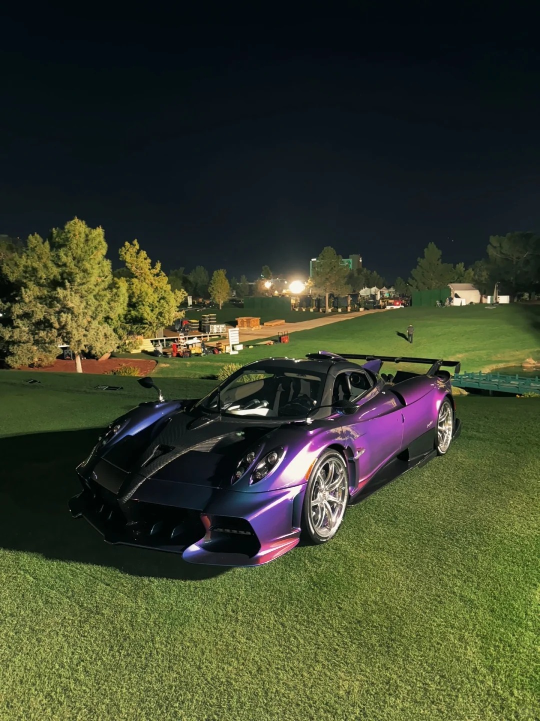 Pagani Huayra Imola Roadster，像天外来物落在地球一样