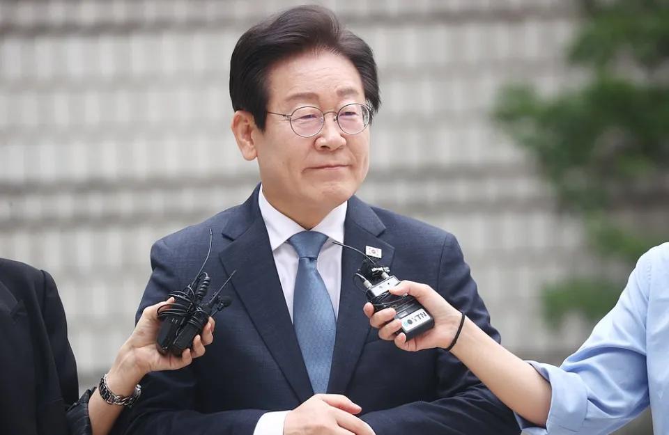 欢迎李在明争取早日访华，
也希望韩方多做有益于中韩两国利益！