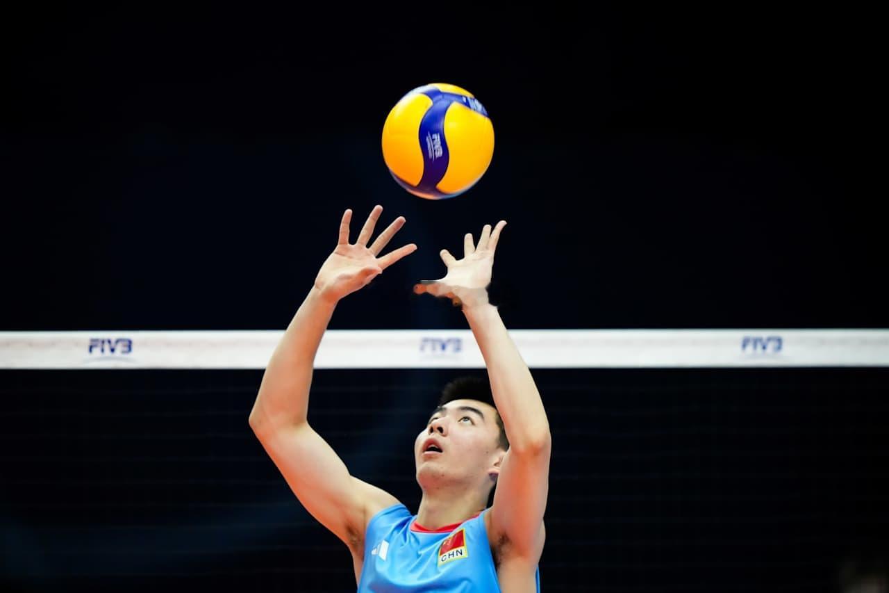 19号二传手郑琦清松带你看排球2025年u19男排世锦赛 ​​​