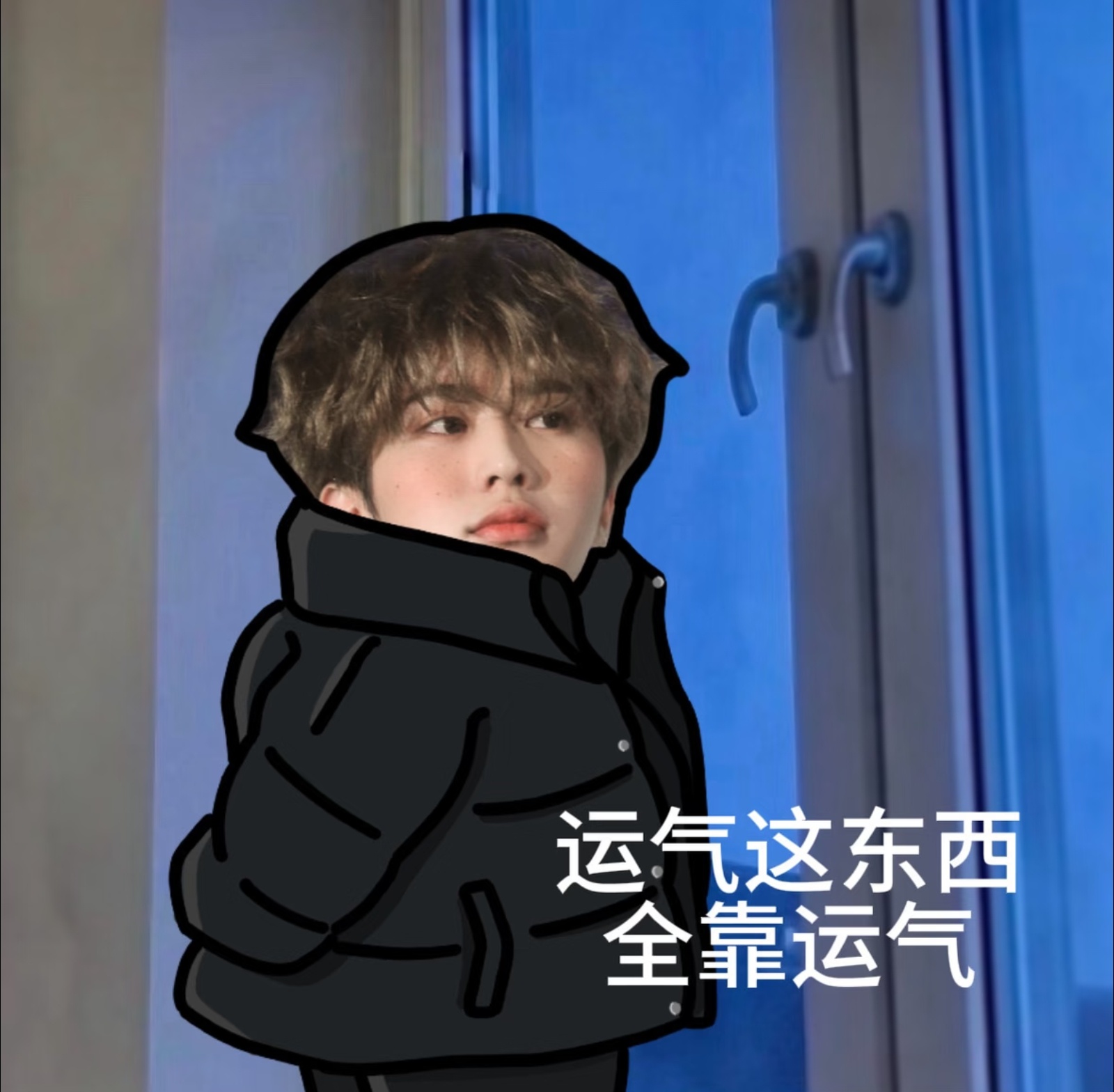 蔡徐坤签售会好开心啊，看到了好多ikun中奖，好幸福啊！虽然我很羡慕，但也为你们