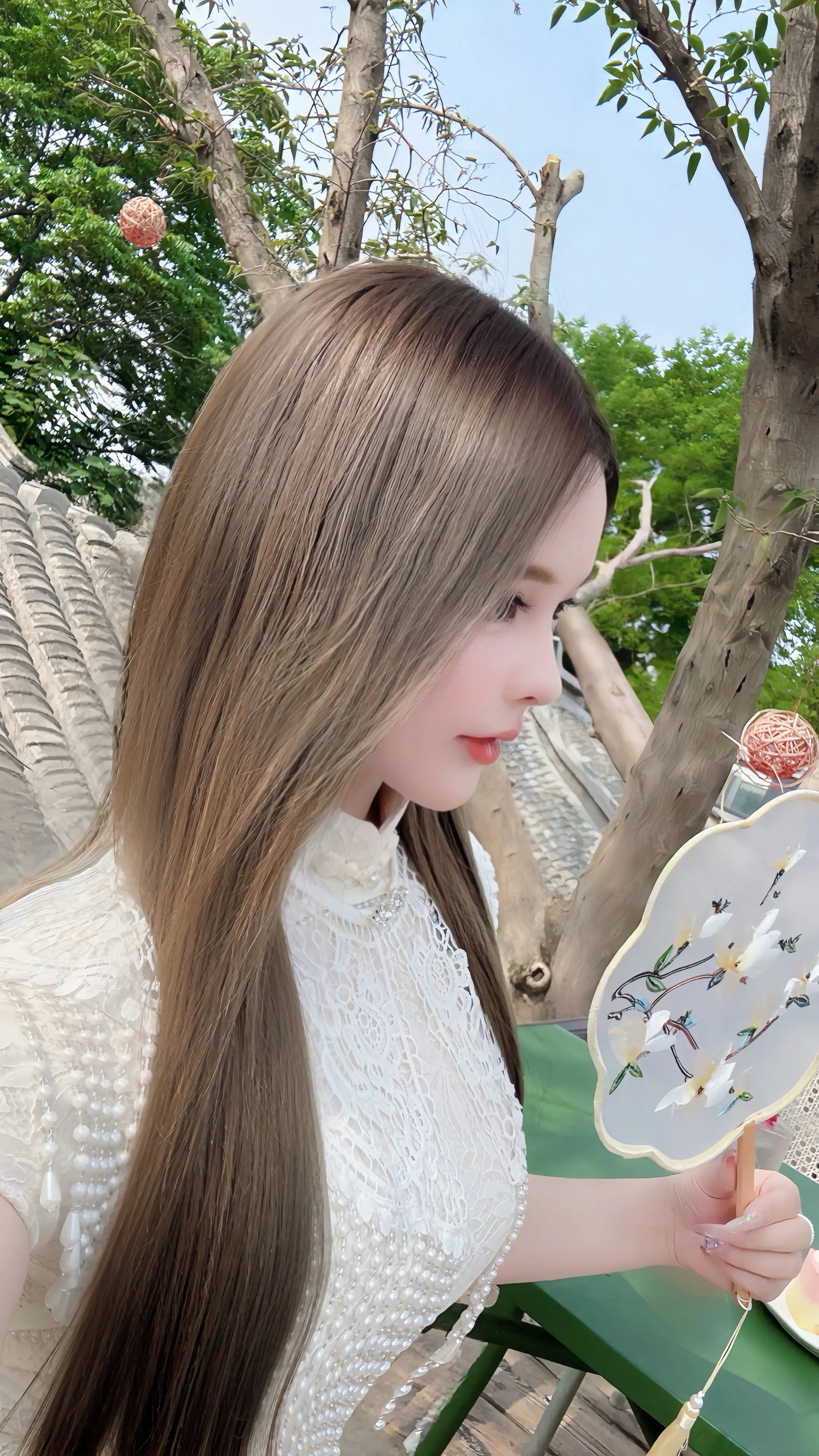 你要早点睡 不然一会我在梦里找不到你