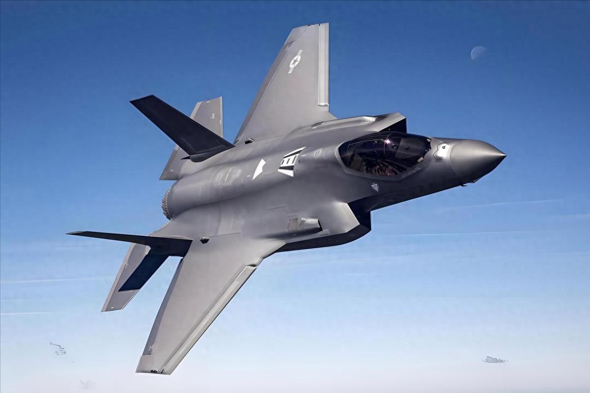 [呲牙]美国下通牒：沙特想要F-35，就拆中企设备。。
[呲牙]如果一切顺利，沙