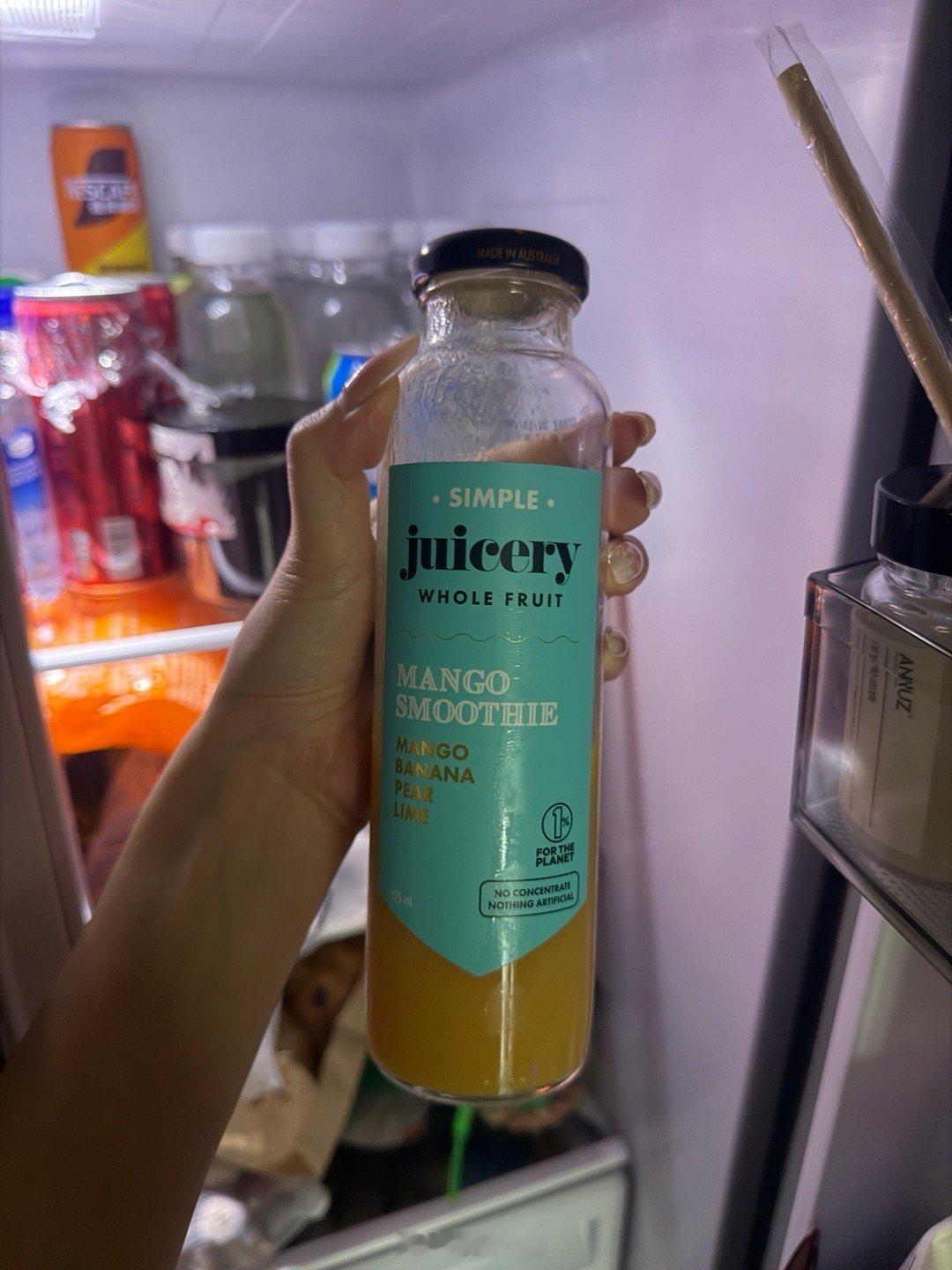 辛辛苦苦从摩铂斯背回来的果汁喝起来像毒药到底是啥意思