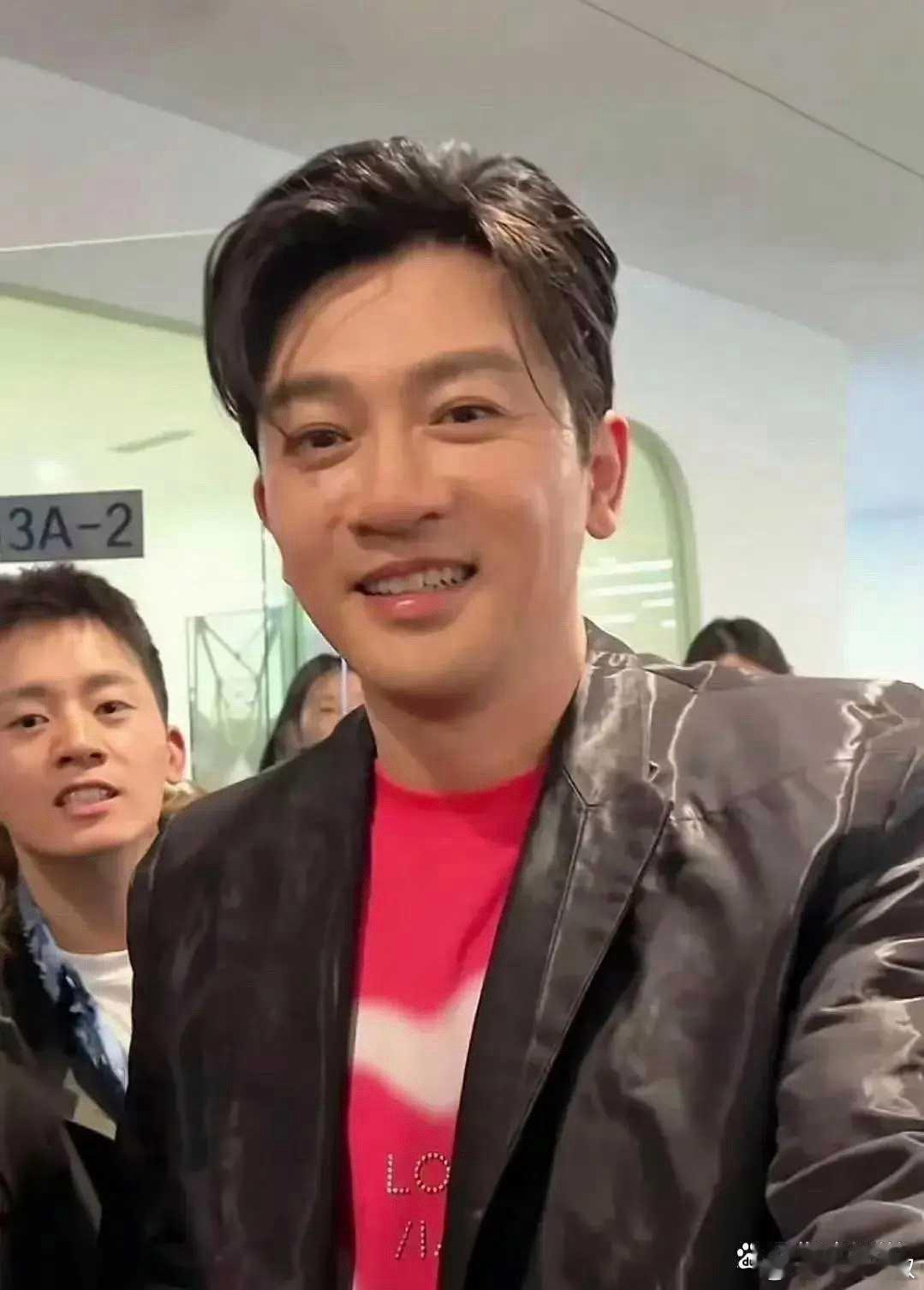 林志颖都老了，苏有朋还是一副青春年少的样子，有人知道他长生不老的秘诀吗？ ​​​