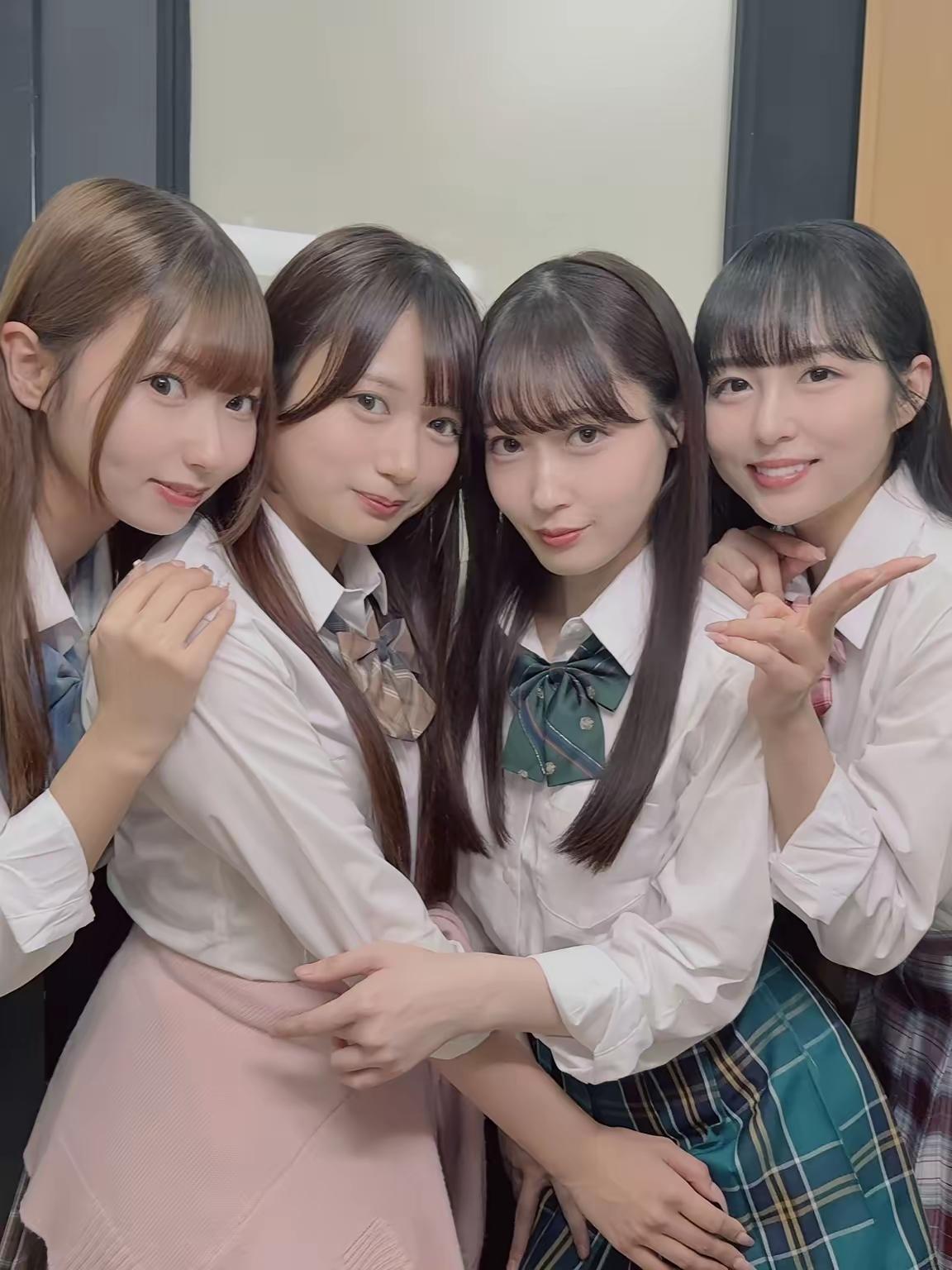 这四个女生看起来好可爱啊！软萌小女生 四姐妹照